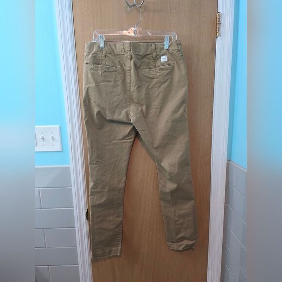 American Eagle Tan Chinos Modern Tapered Fit Mens 32 - Picture 2 of 3